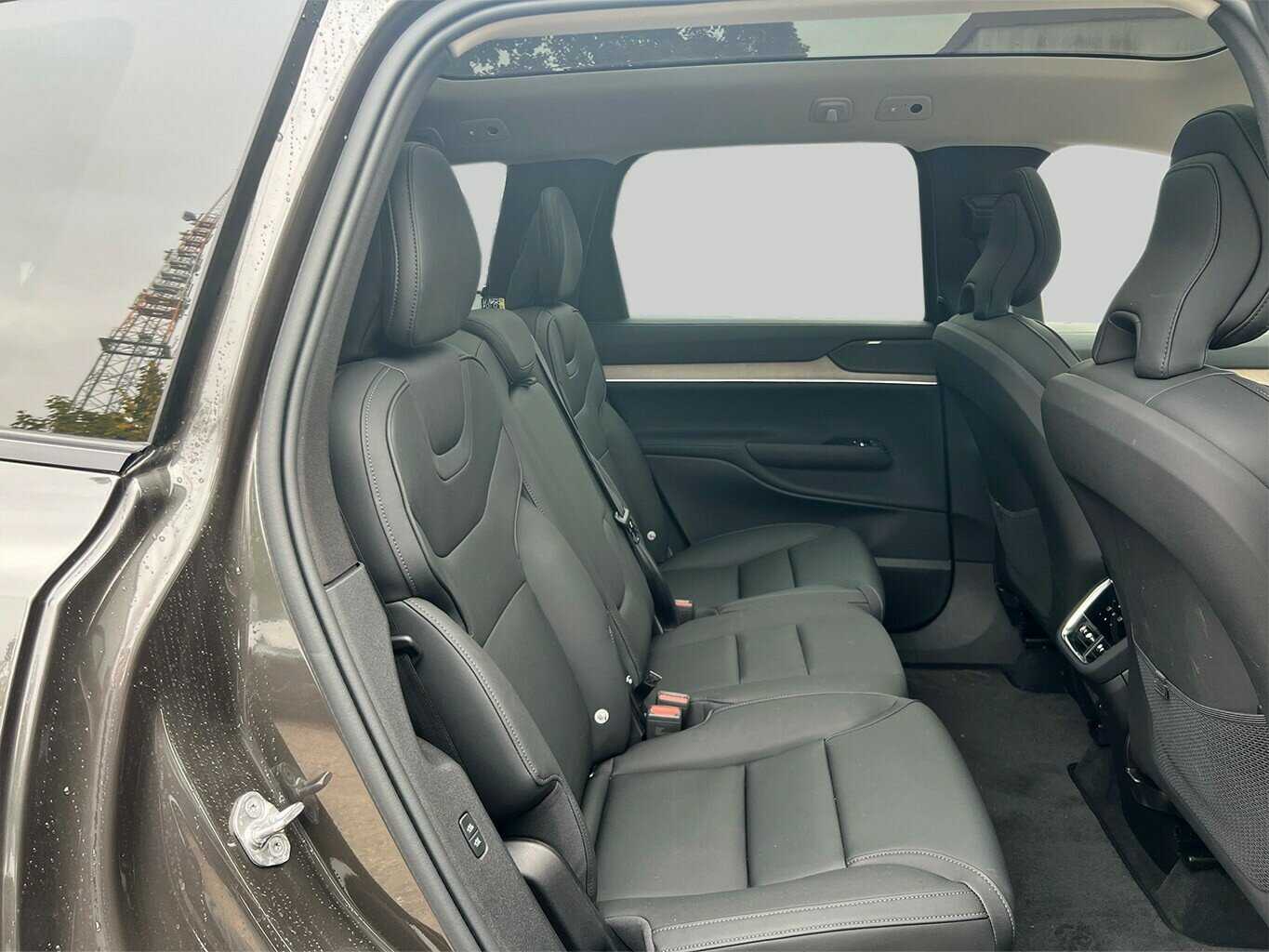 Volvo EX90 – Bild 9