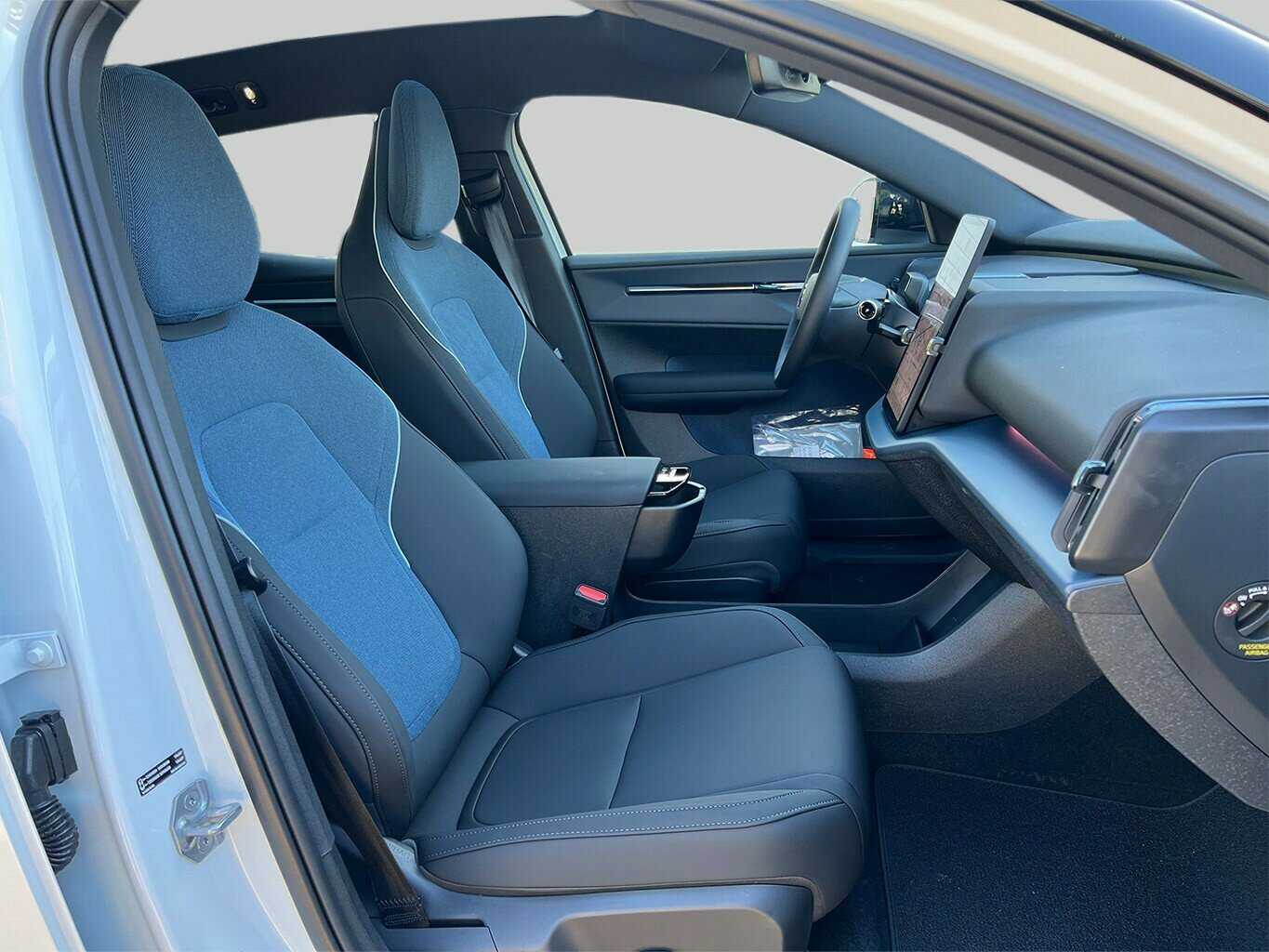 Volvo EX30 – Bild 7
