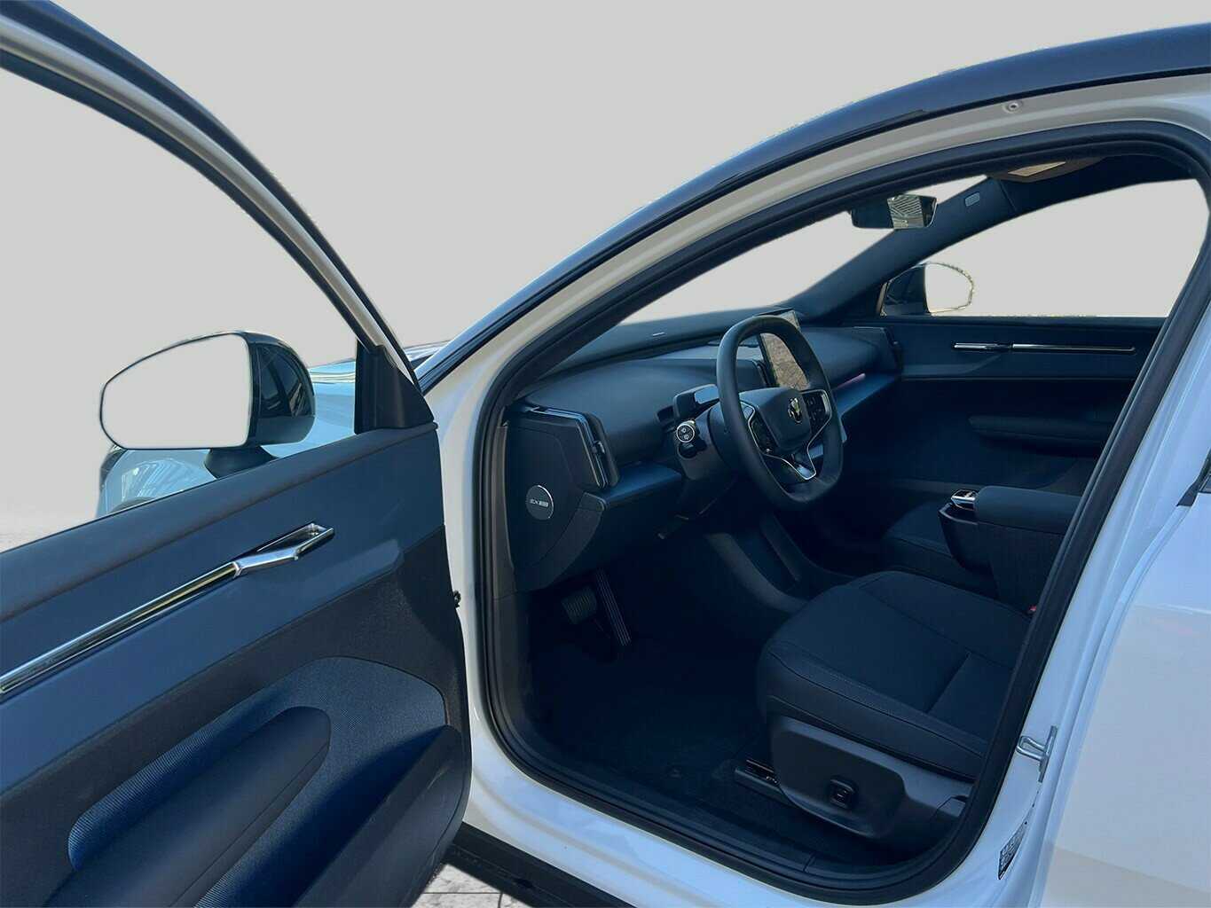 Volvo EX30 – Bild 9