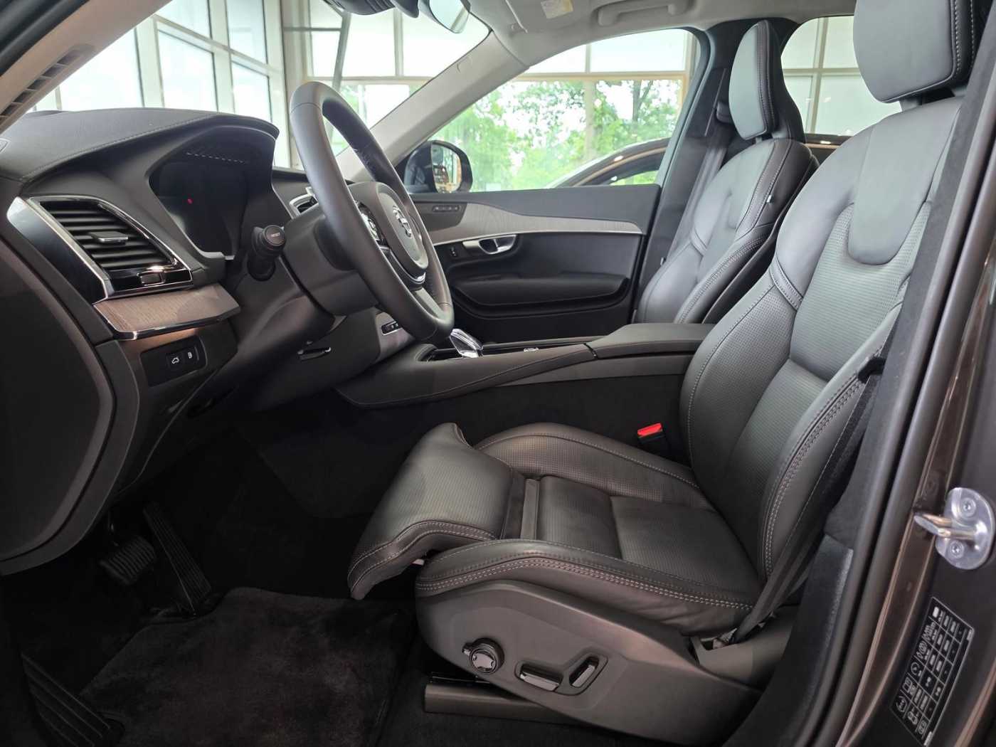 Volvo XC90 – Bild 12