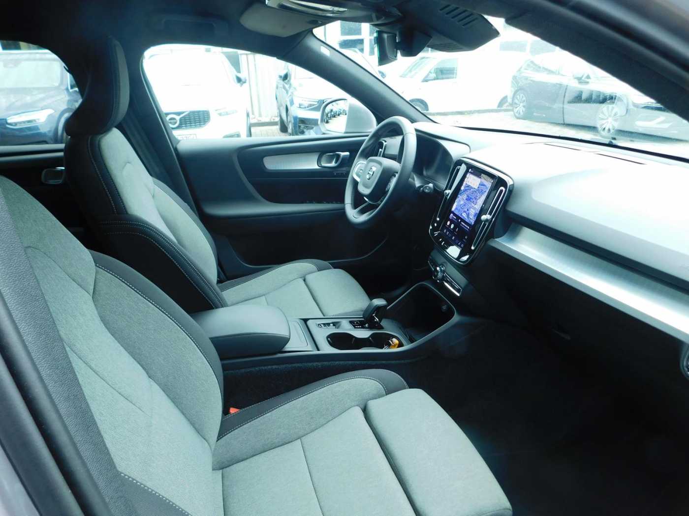 Volvo XC40 – Bild 12