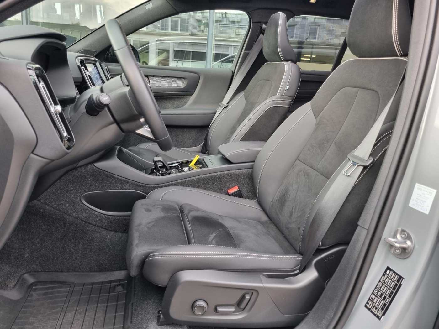 Volvo XC40 – Bild 11