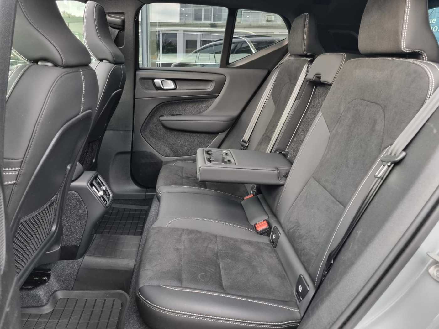 Volvo XC40 – Bild 12