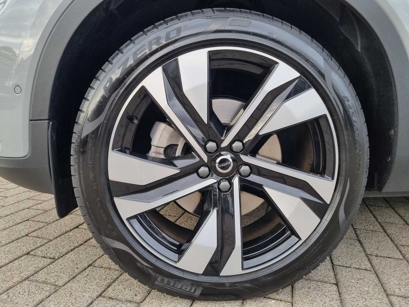 Volvo XC40 – Bild 4