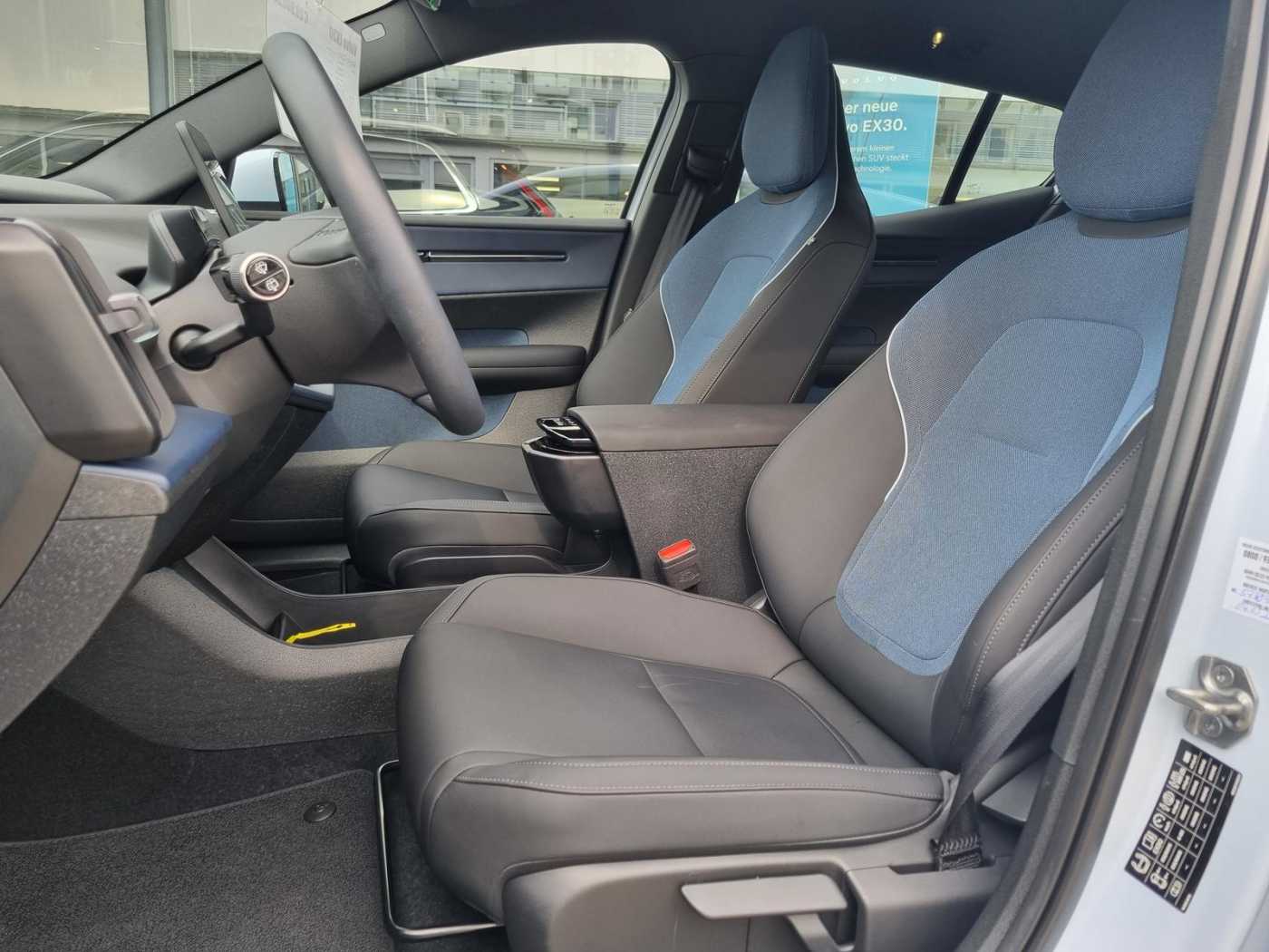 Volvo EX30 – Bild 15