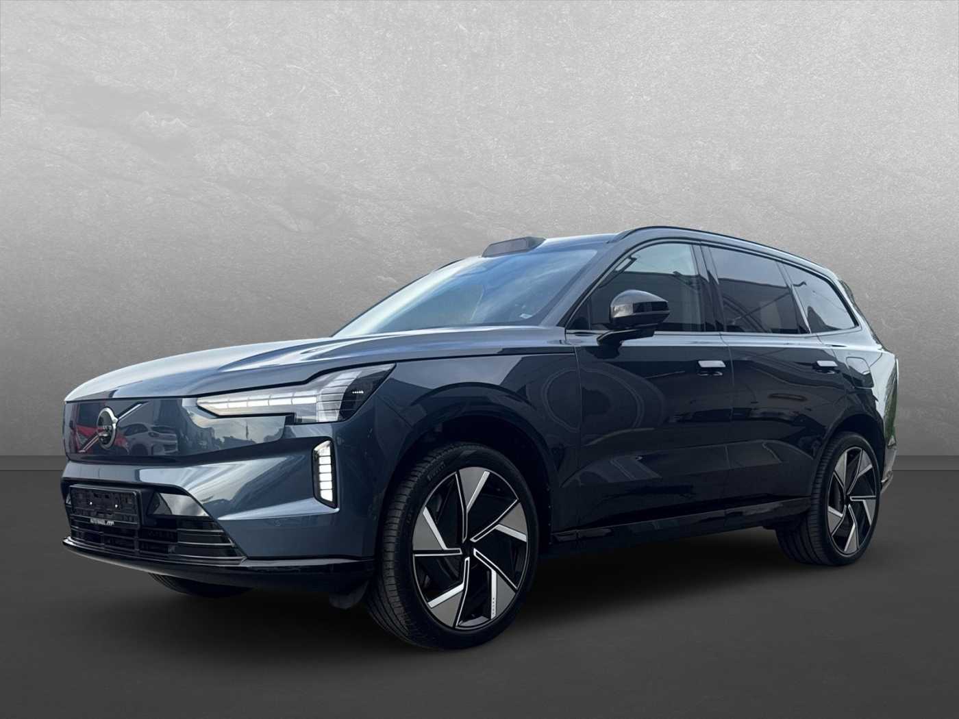 Volvo EX90