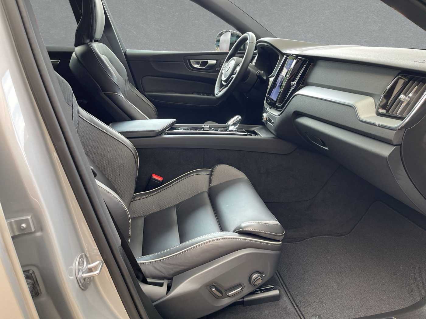 Volvo XC60 – Bild 3