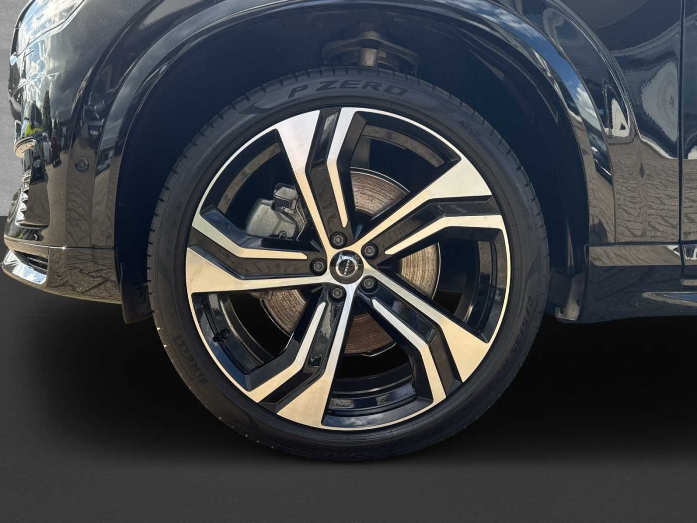 Volvo XC90 – Bild 8