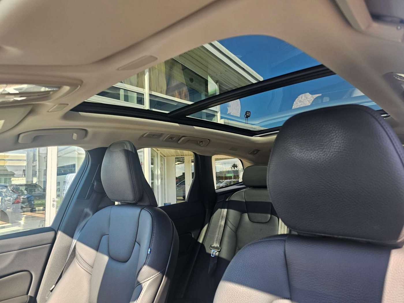 Volvo XC60 – Bild 8