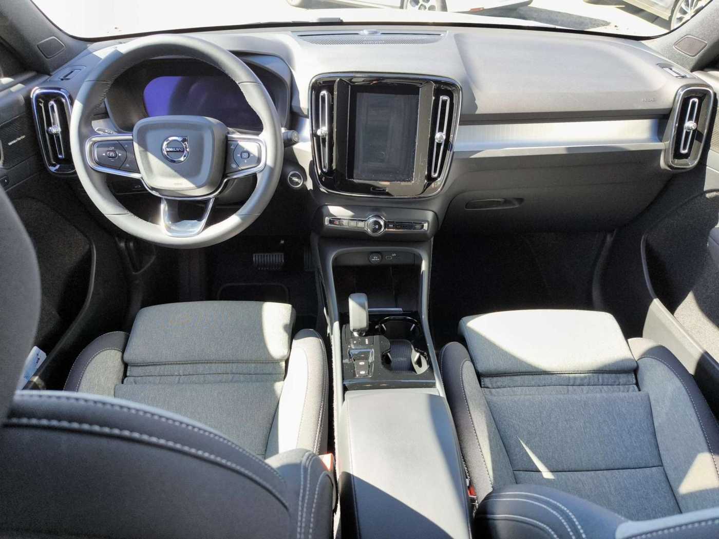 Volvo XC40 – Bild 12
