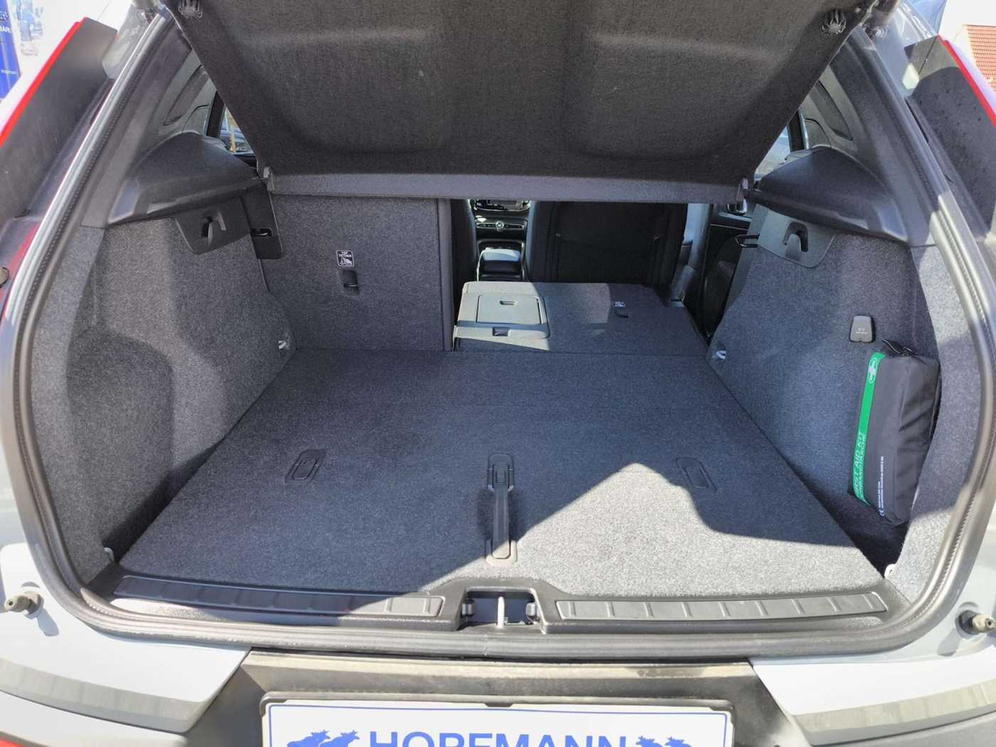 Volvo XC40 – Bild 21