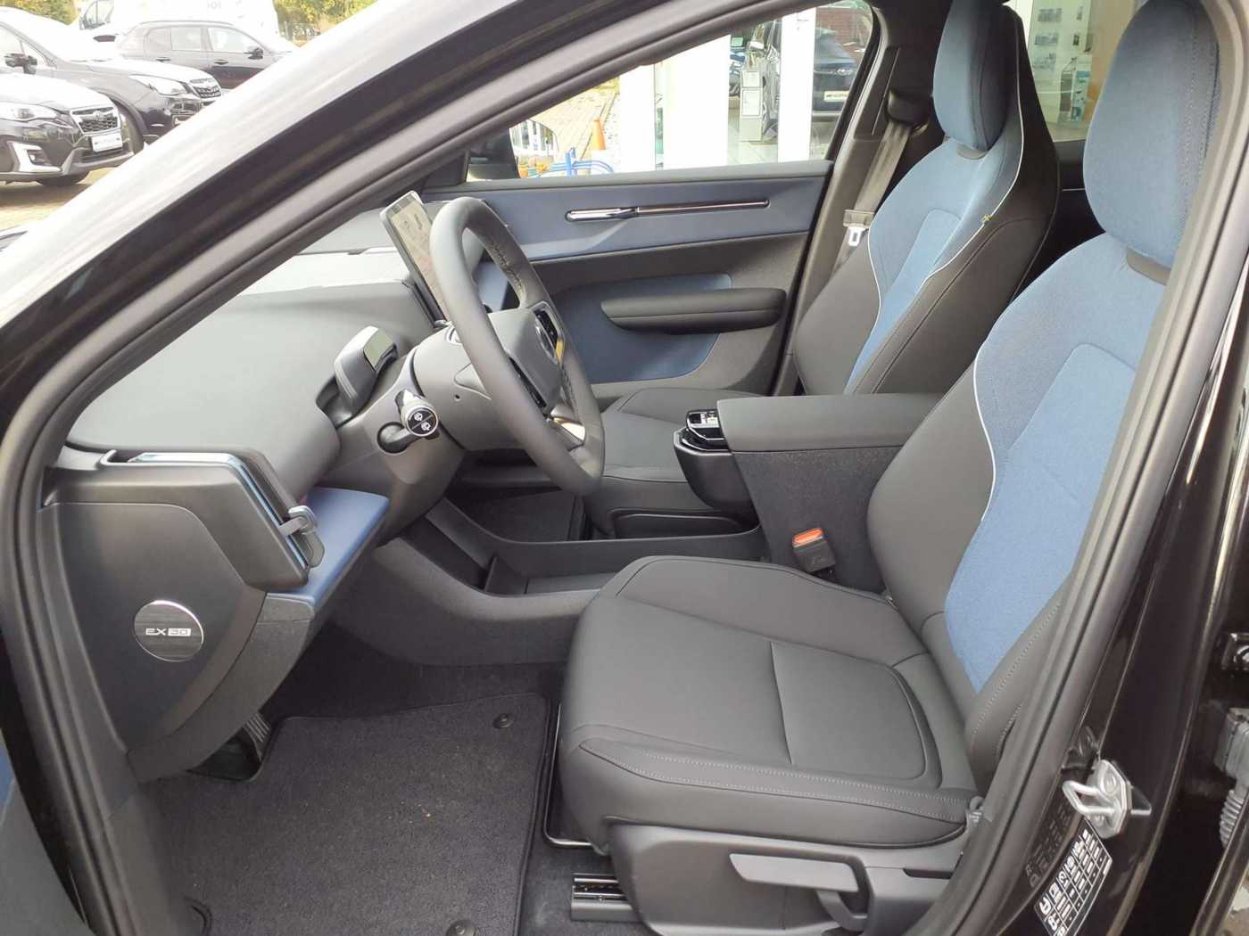 Volvo EX30 – Bild 7