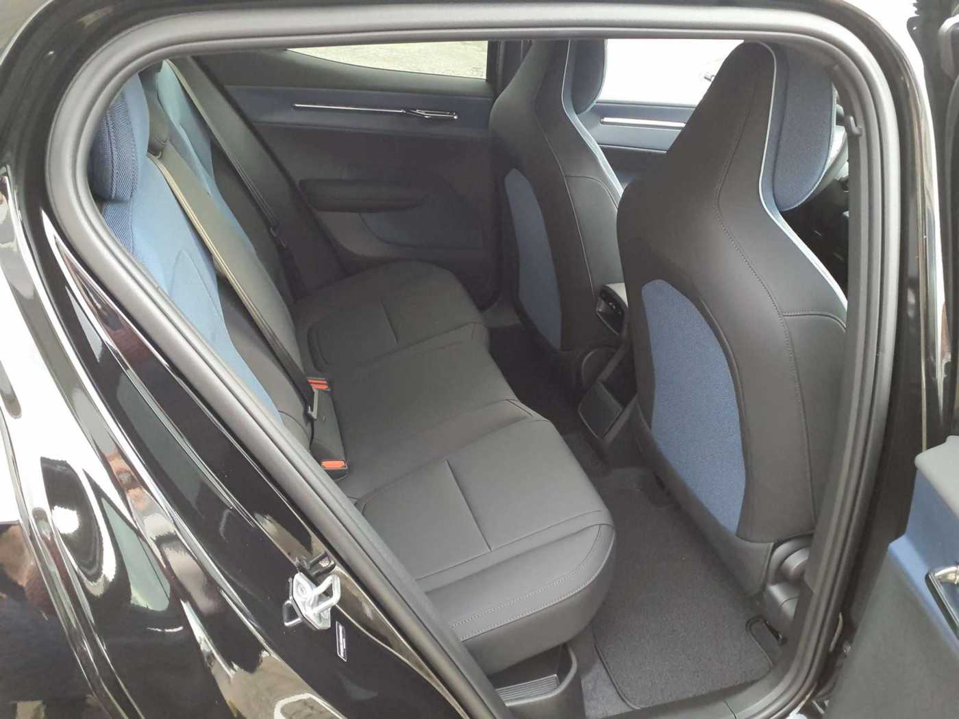 Volvo EX30 – Bild 9