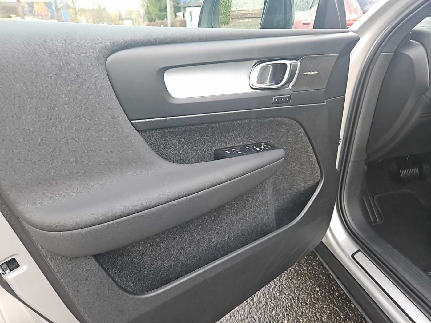 Volvo XC40 – Bild 16
