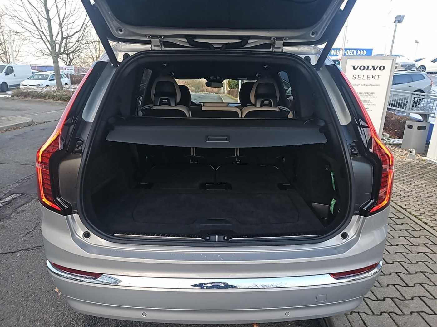 Volvo XC90 – Bild 9