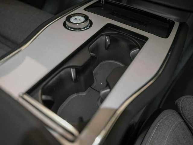 Volvo EX90 – Bild 9