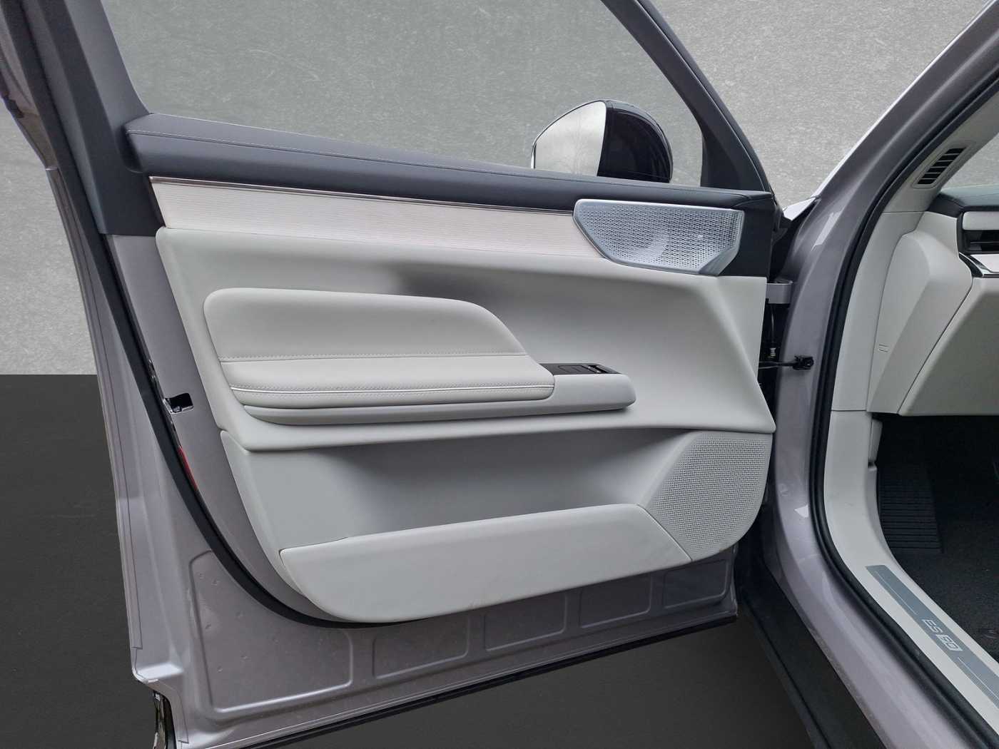 Volvo ES90 – Bild 15