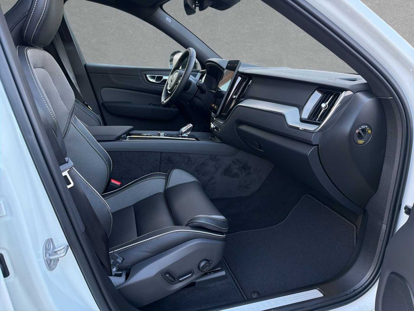 Volvo XC60 – Bild 3
