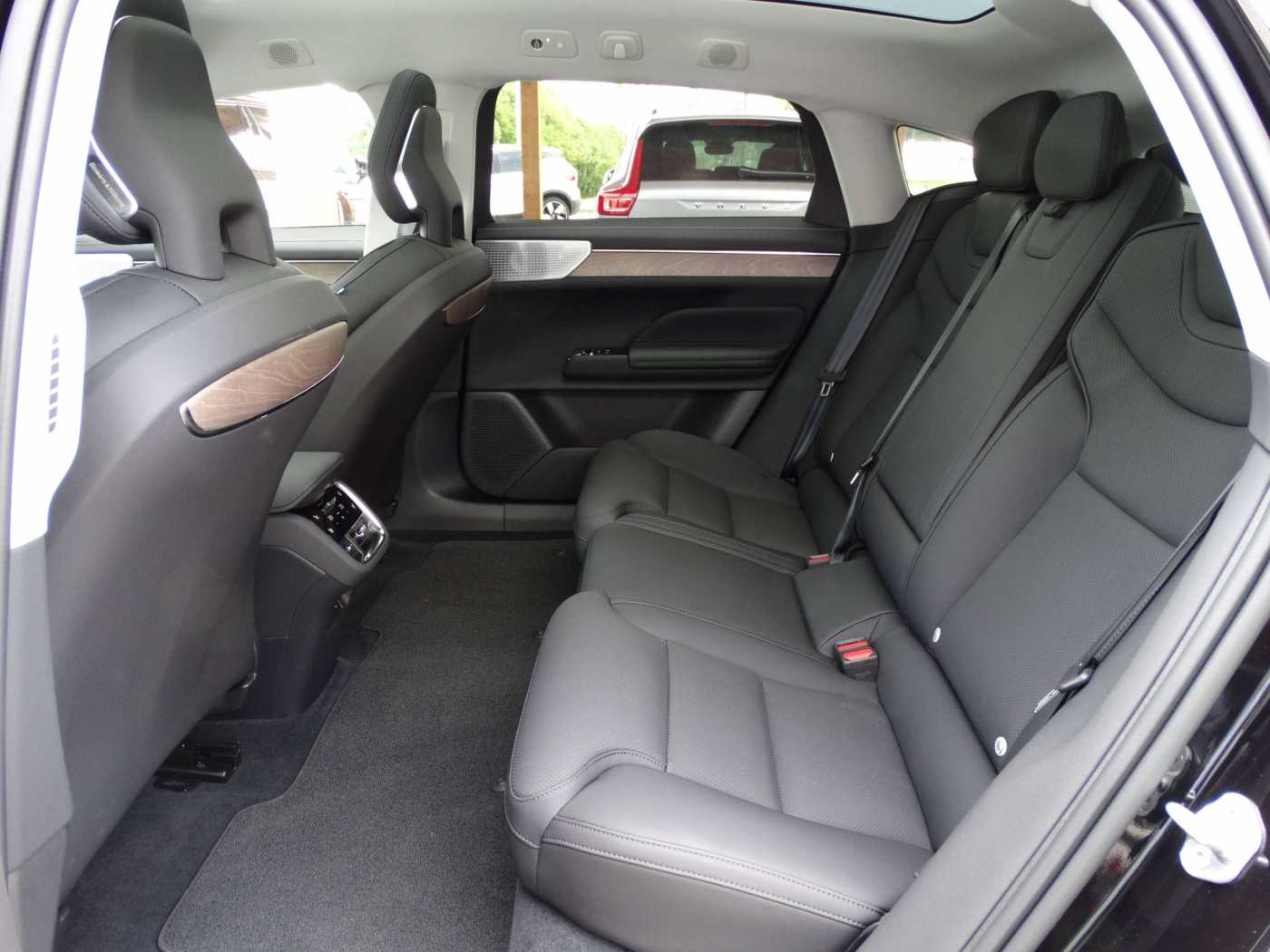 Volvo ES90 – Bild 13