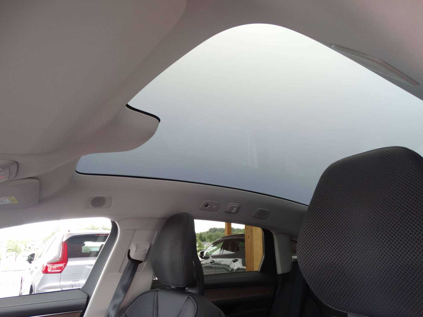 Volvo ES90 – Bild 18
