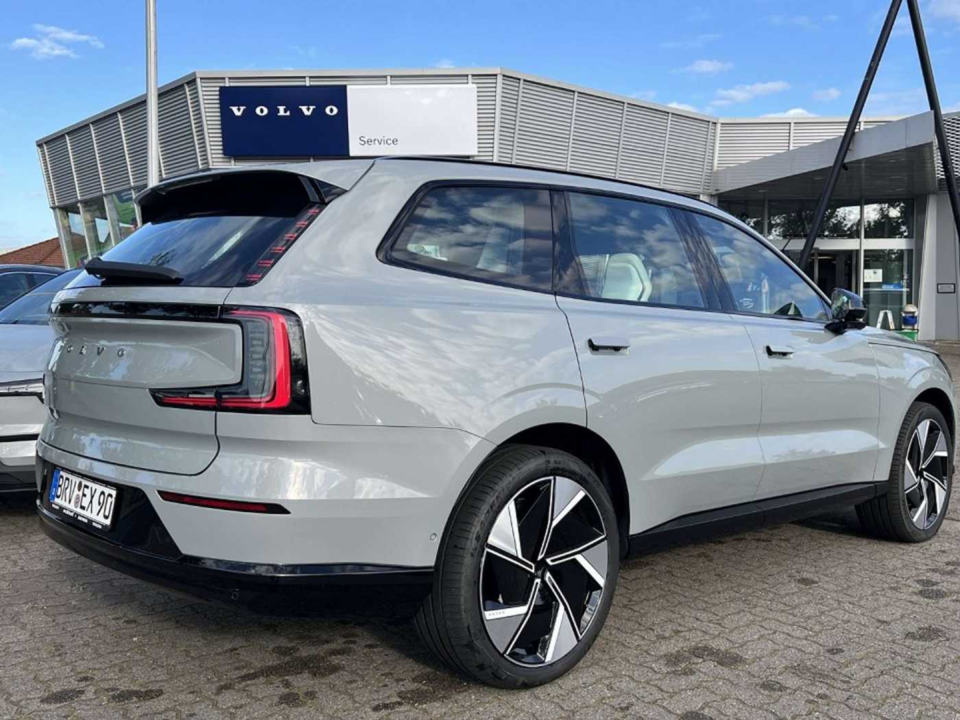 Volvo EX90 – Bild 2