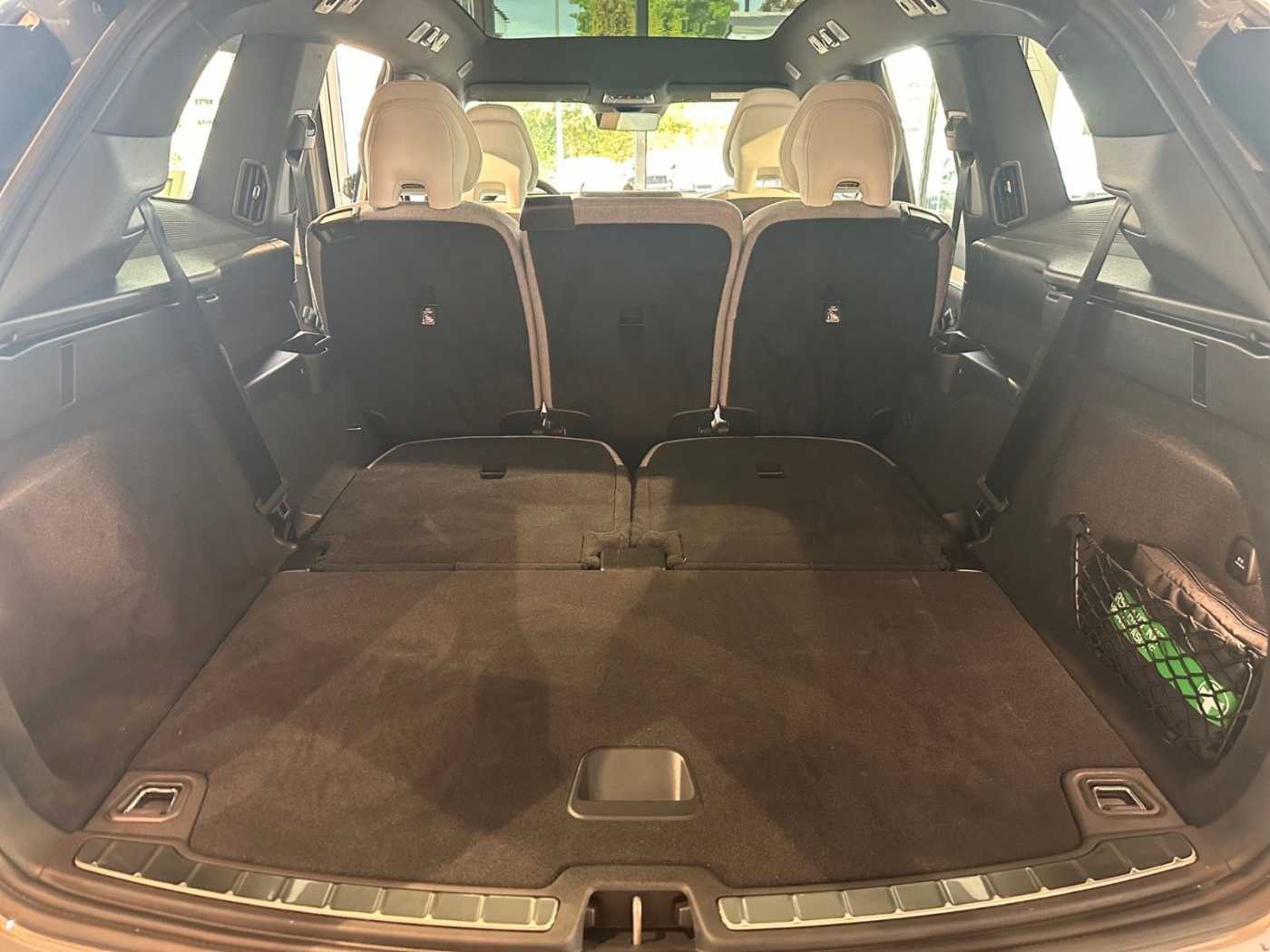 Volvo EX90 – Bild 14