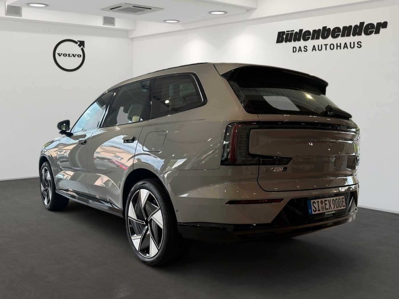 Volvo EX90 – Bild 4