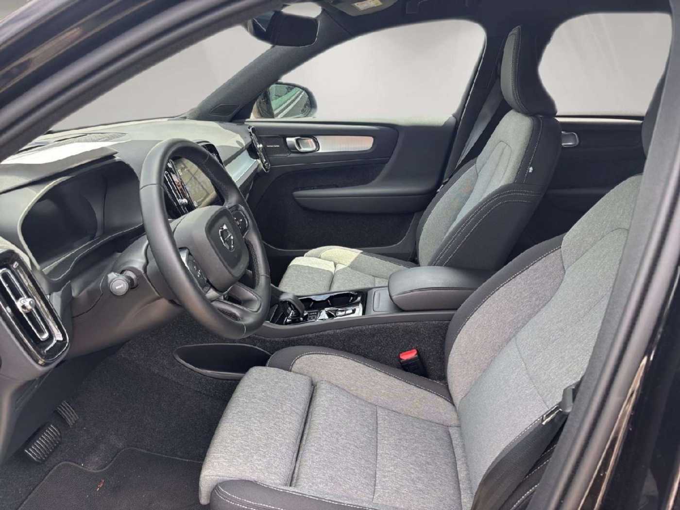 Volvo XC40 – Bild 2