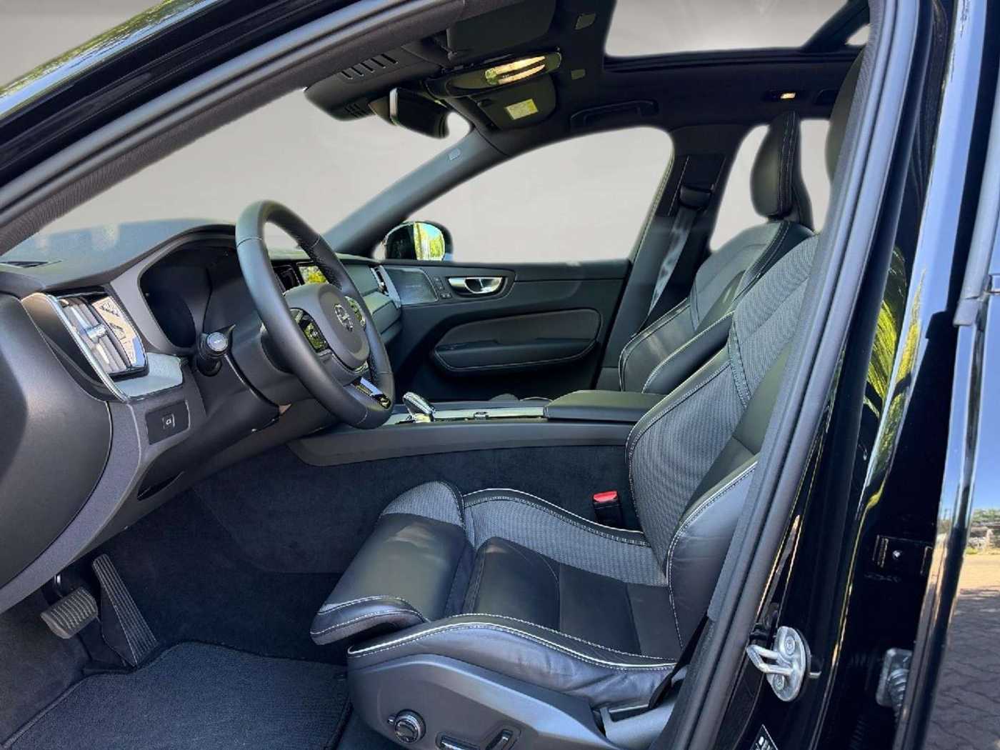 Volvo XC60 – Bild 3