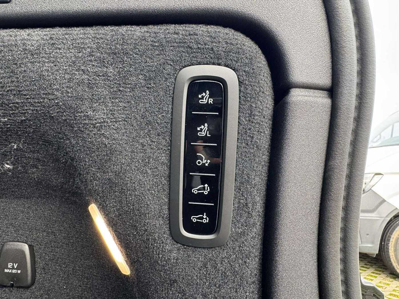 Volvo EX90 – Bild 18