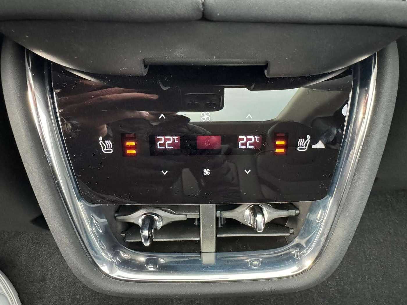 Volvo EX90 – Bild 19
