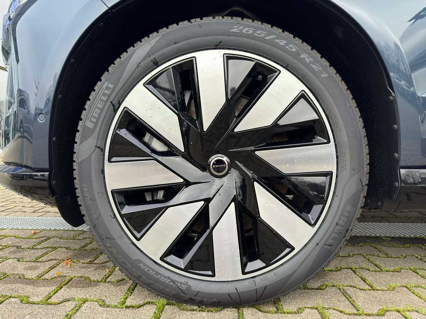 Volvo EX90 – Bild 21