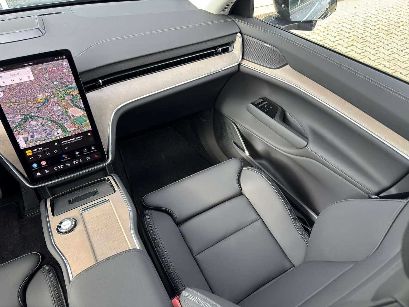 Volvo EX90 – Bild 8