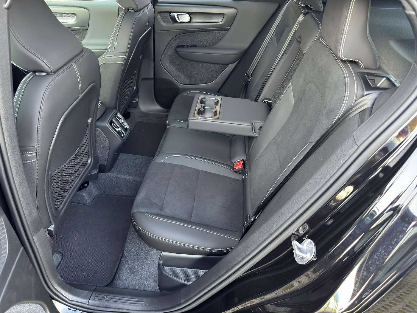 Volvo XC40 – Bild 11