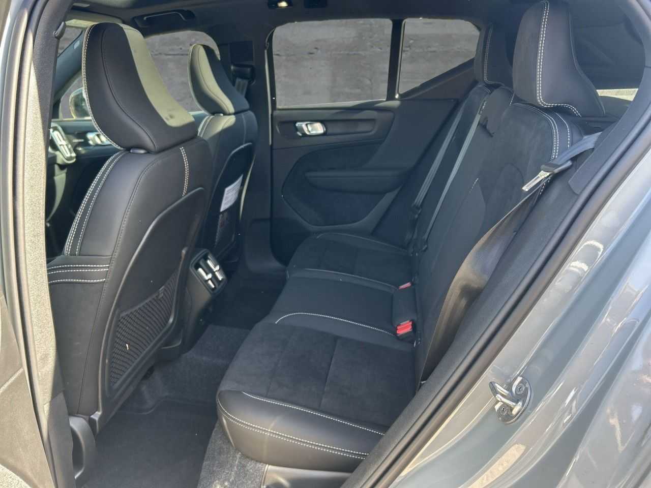 Volvo XC40 – Bild 12