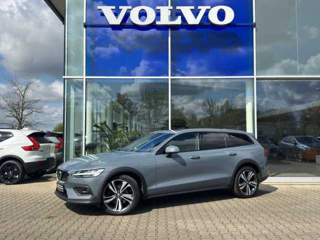 Volvo V60 CC
