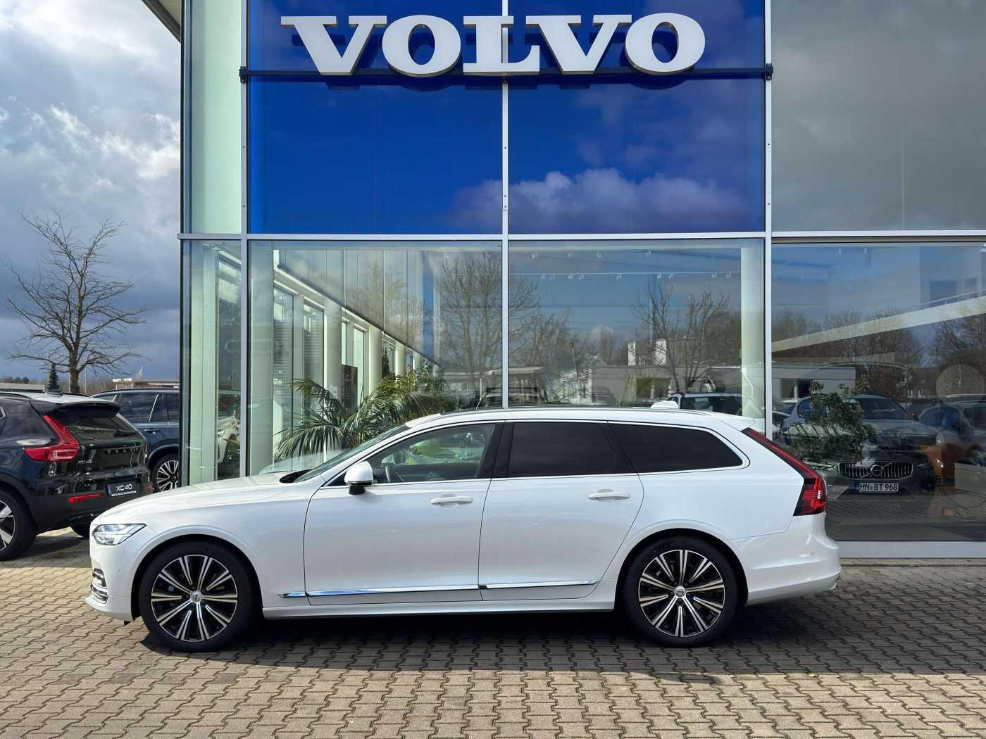 Volvo V90 – Bild 2
