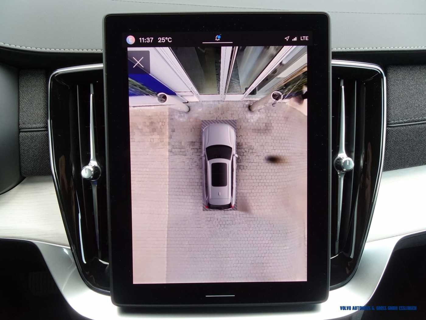 Volvo XC90 – Bild 20