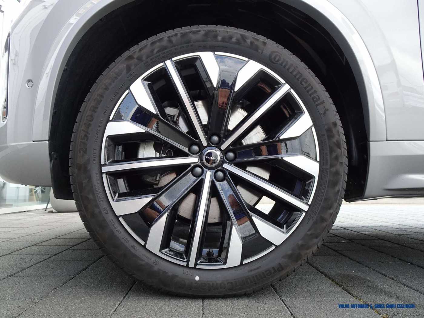 Volvo XC90 – Bild 25