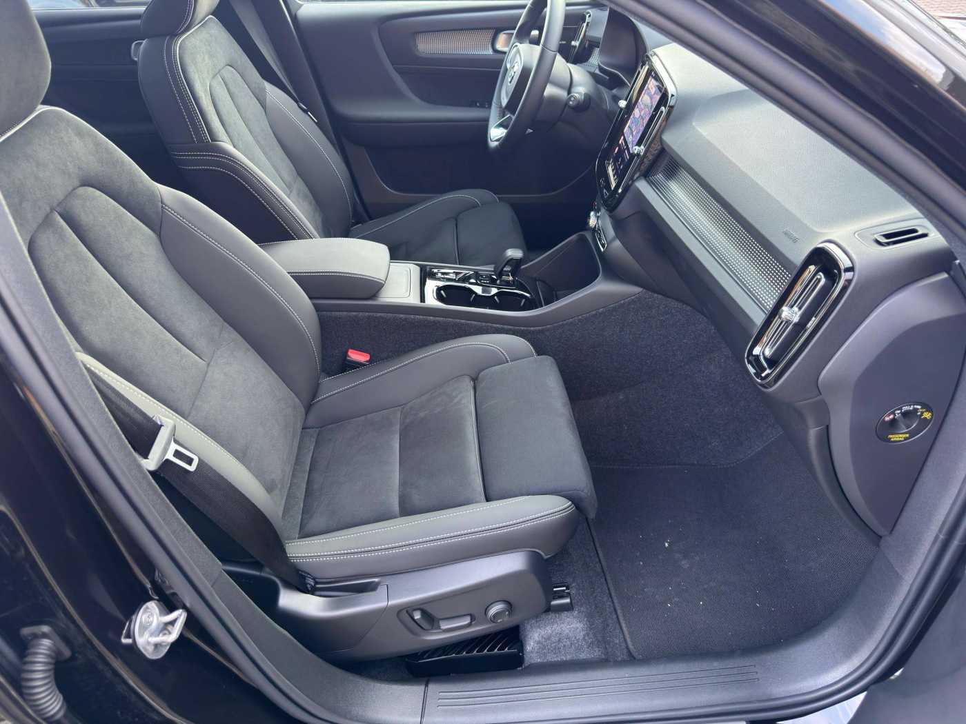 Volvo XC40 – Bild 12