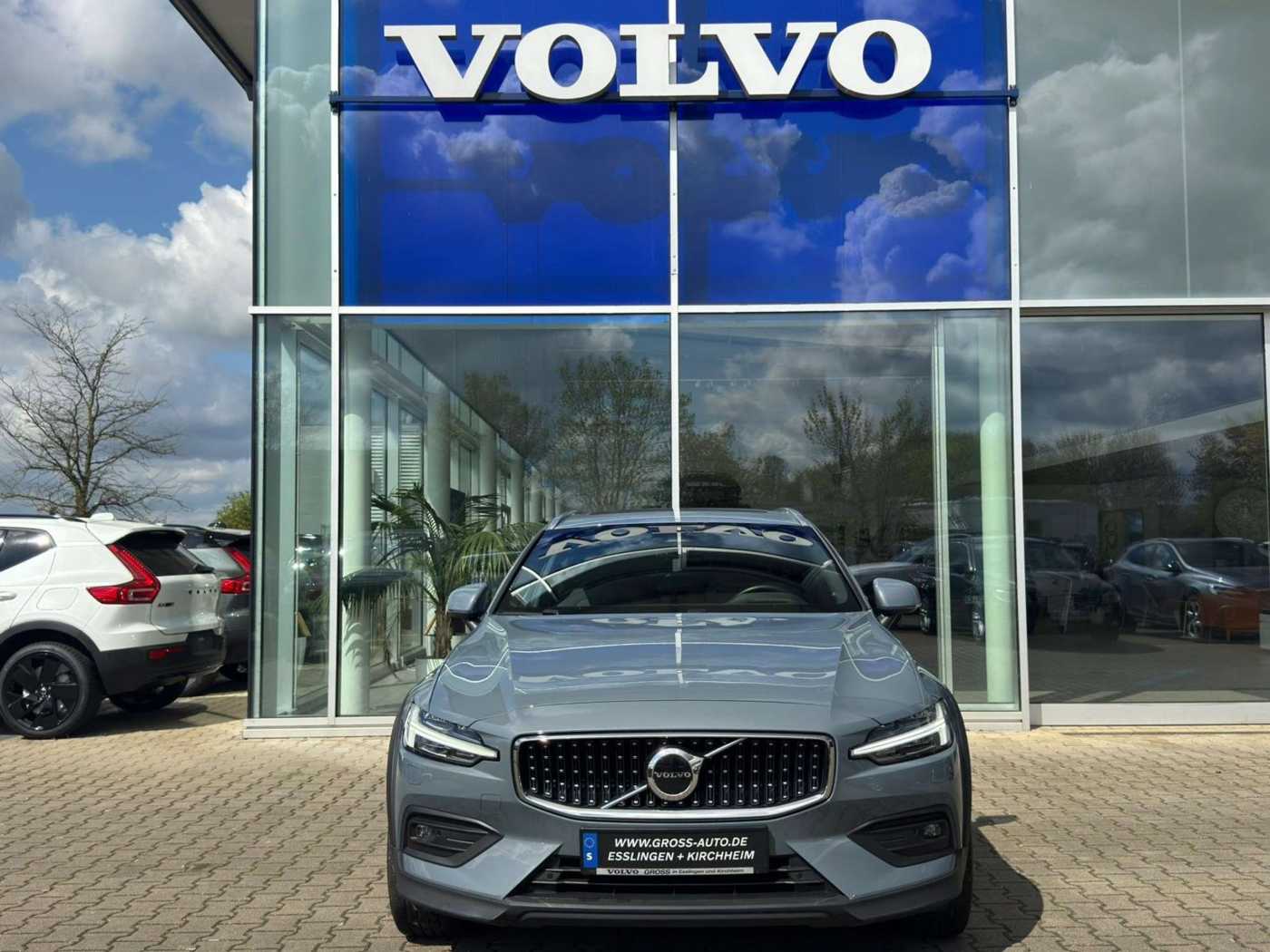 Volvo V60 Cross Country – Bild 2
