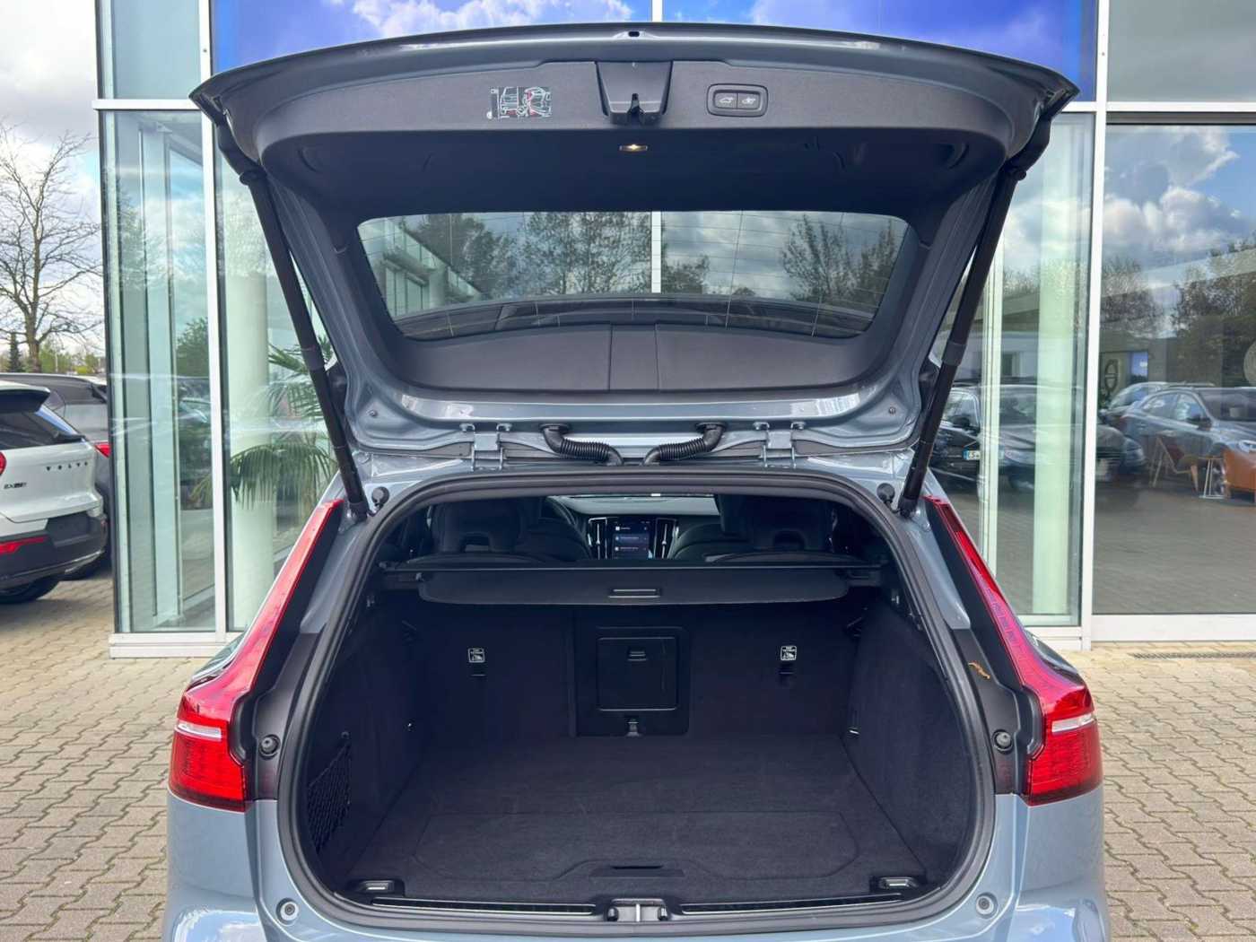 Volvo V60 Cross Country – Bild 6