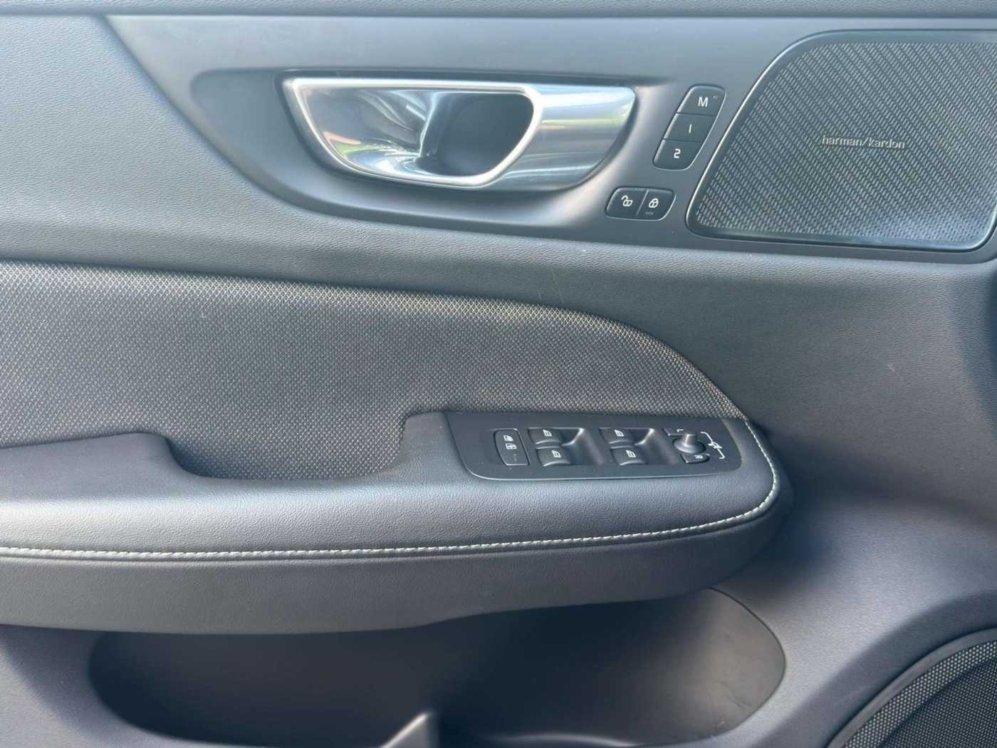 Volvo V60 Cross Country – Bild 8