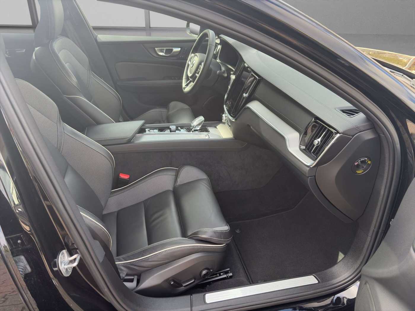 Volvo S60 – Bild 10