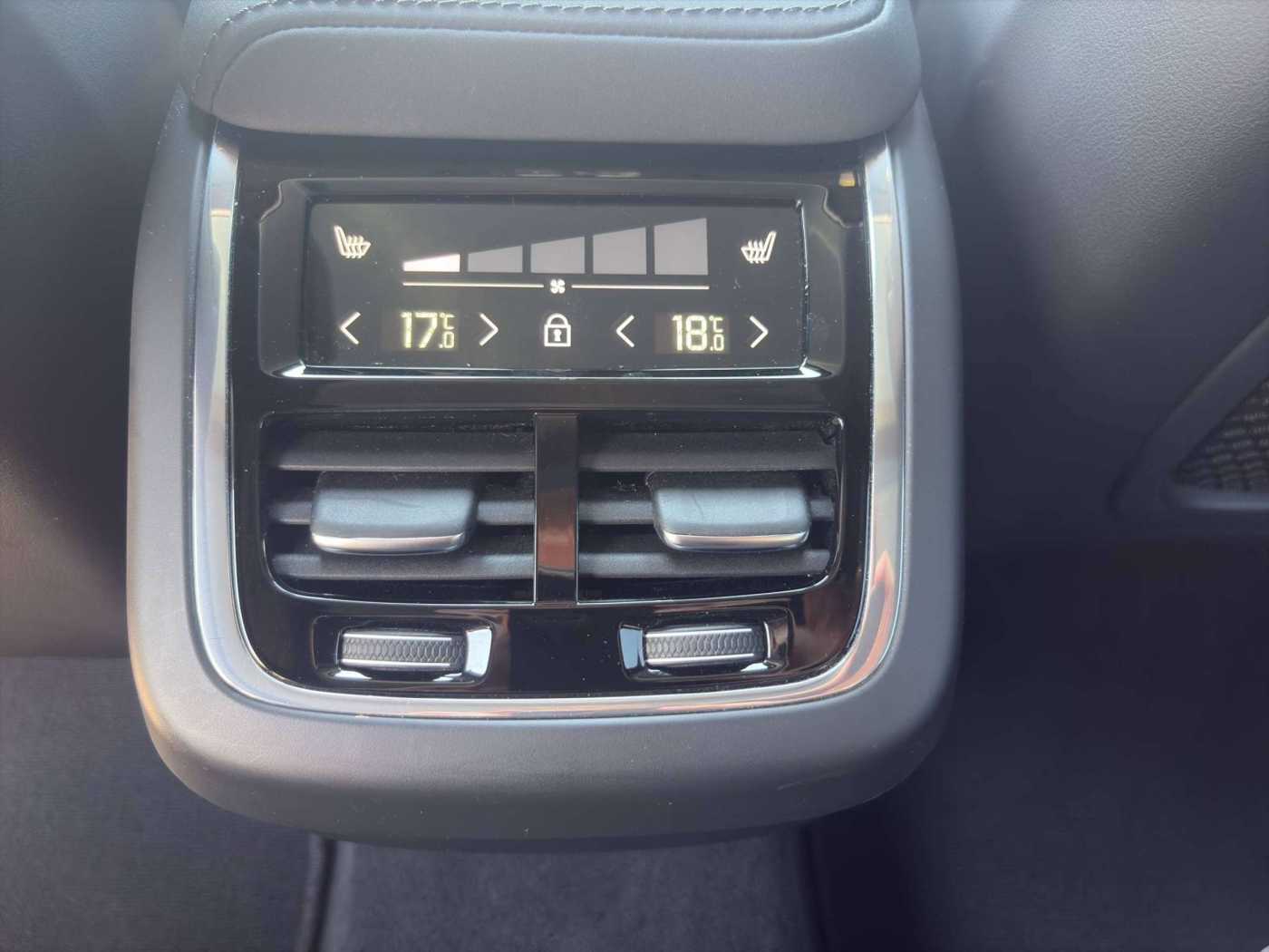 Volvo XC60 – Bild 17