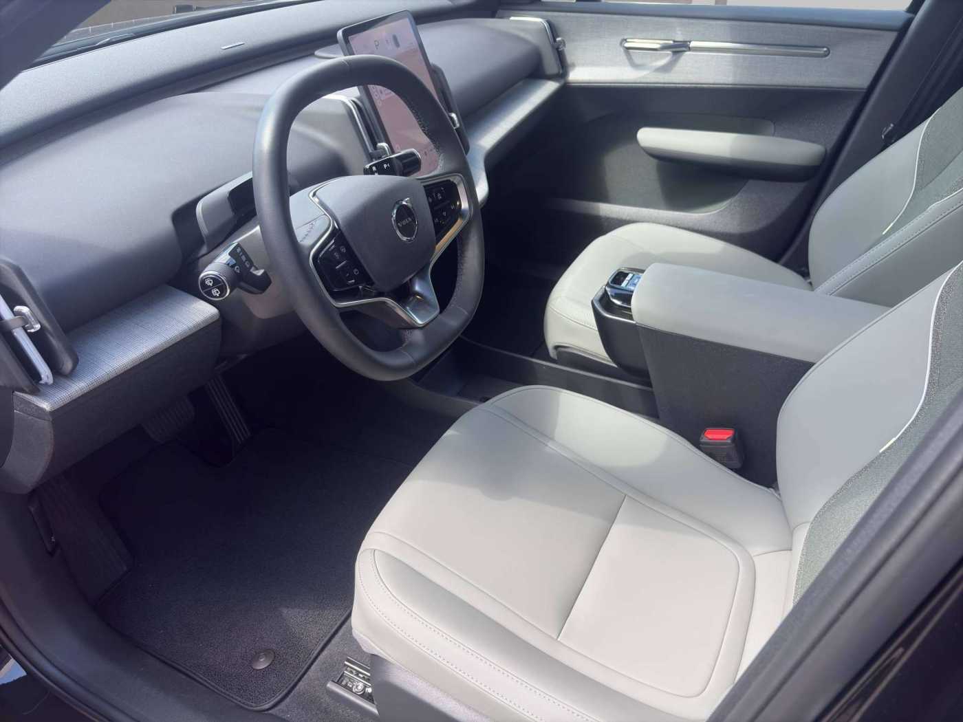 Volvo EX30 – Bild 16