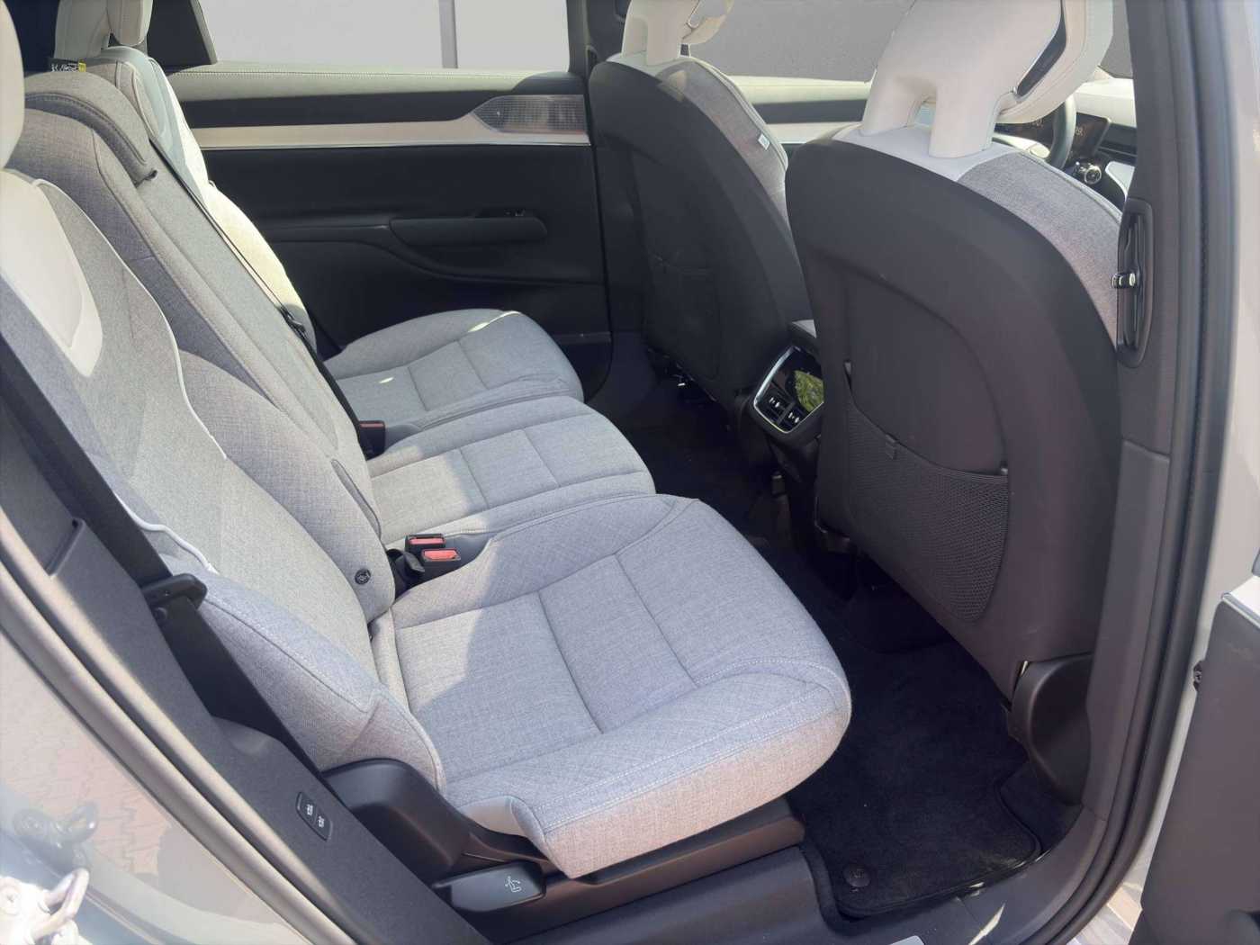 Volvo EX90 – Bild 11