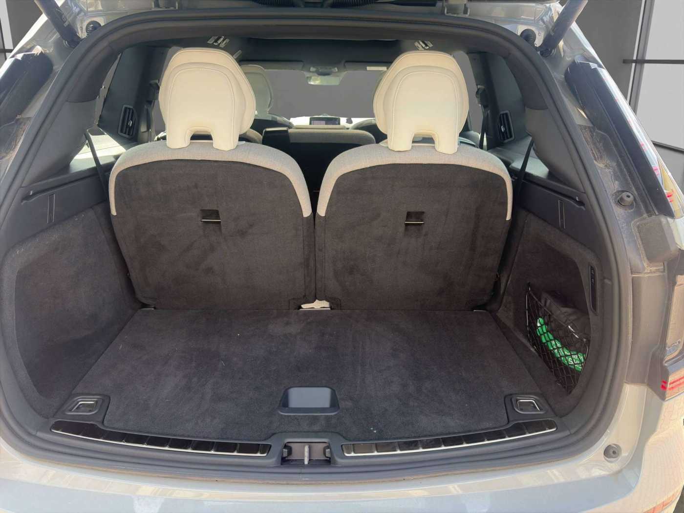 Volvo EX90 – Bild 8