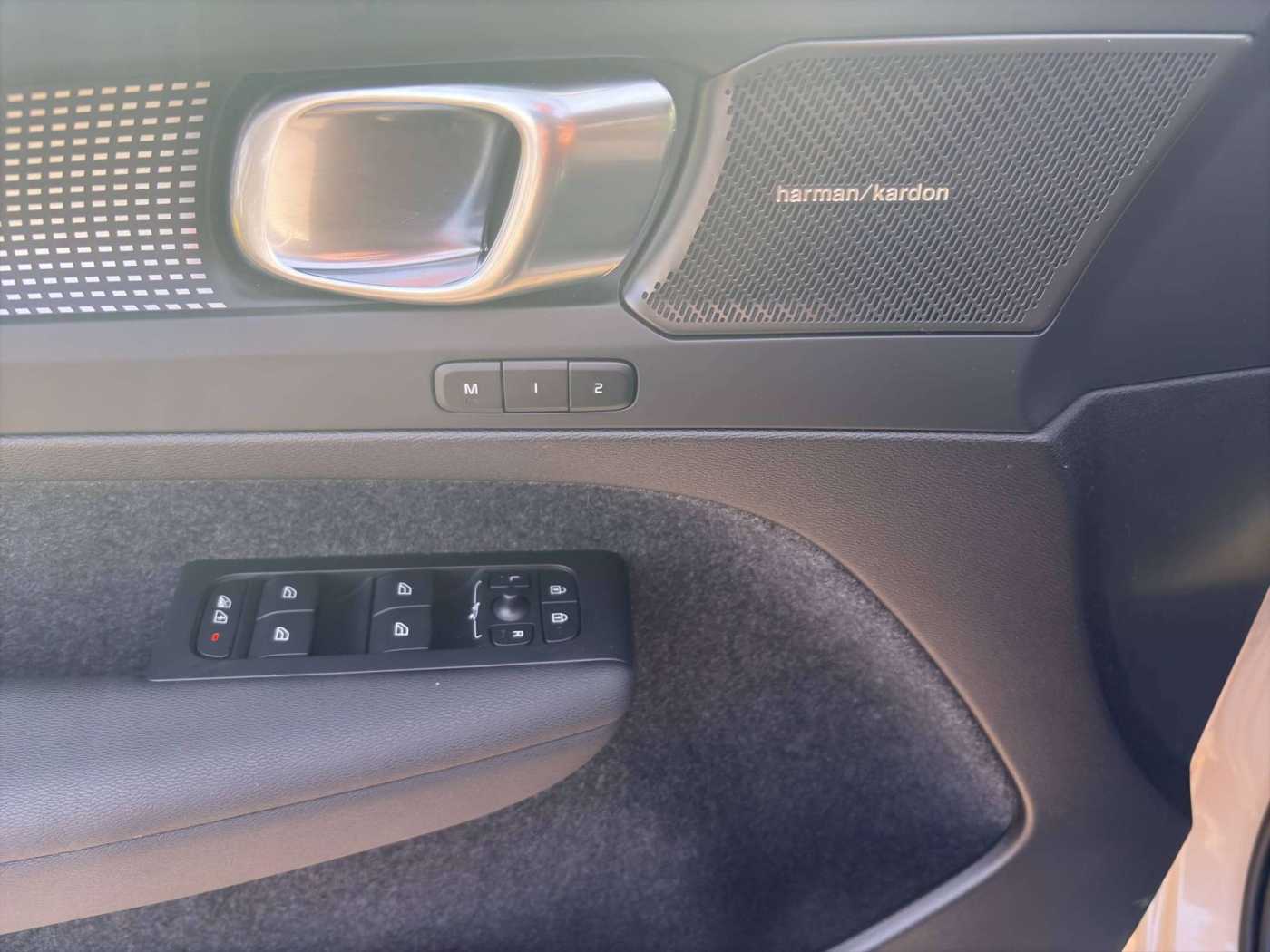 Volvo XC40 – Bild 12