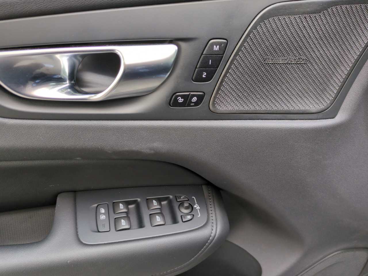 Volvo XC60 – Bild 9